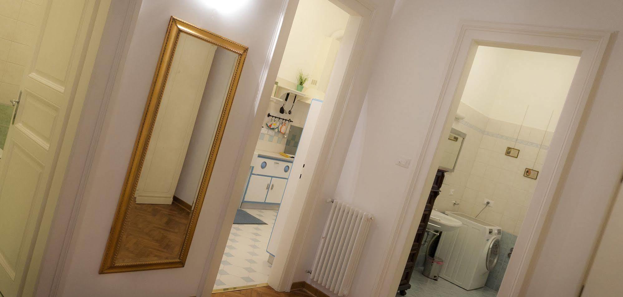 Domus Liberta - Boutique Rooms Трієст Екстер'єр фото