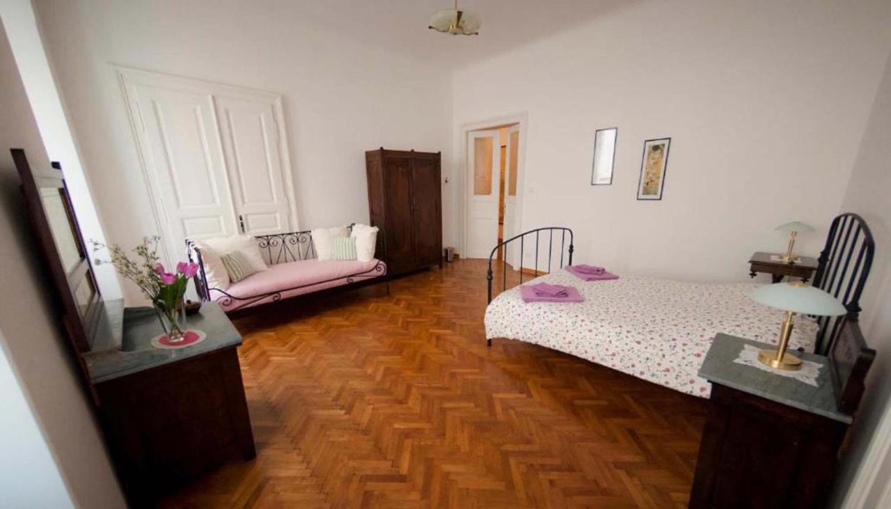 Domus Liberta - Boutique Rooms Трієст Екстер'єр фото