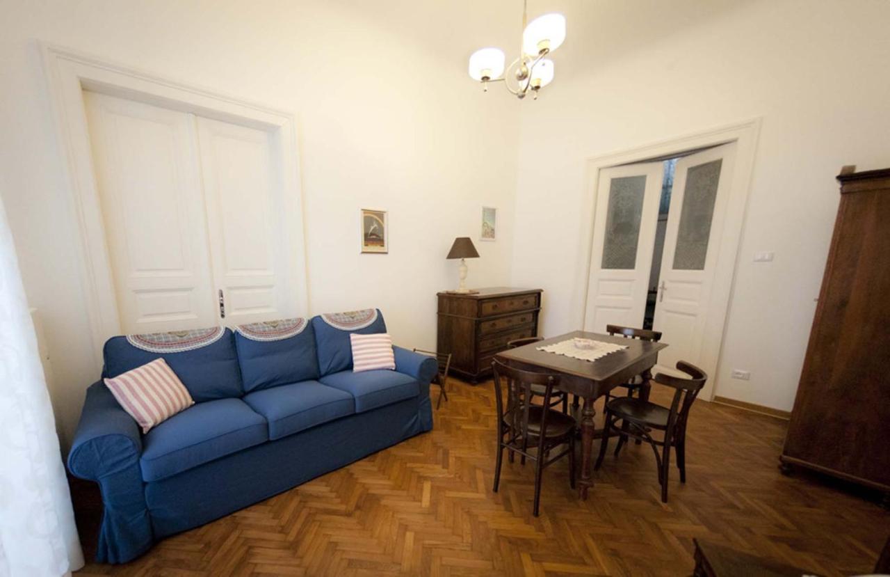 Domus Liberta - Boutique Rooms Трієст Екстер'єр фото